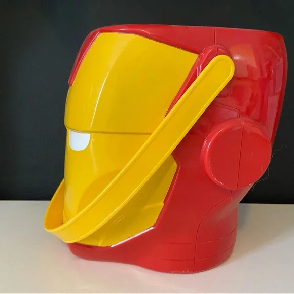 Iron Man Marvel Avengers Plastic Bucket Easter Halloween Candy Popcorn - Picture 2 of 2